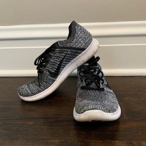 Women’s Nike Free Flyknit Running Show
